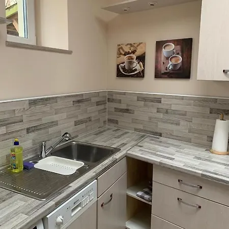 2raum-apartment Leznew